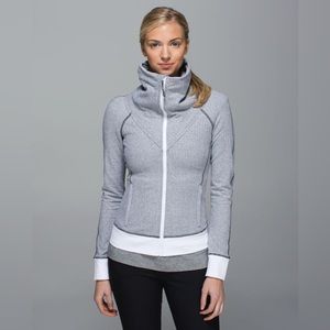 Lululemon Be Present Jacket size 6